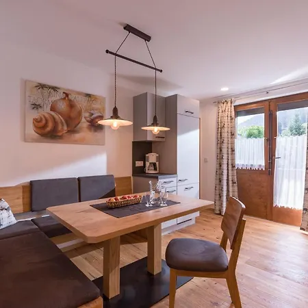 Haus Salvenmoser Apartamento